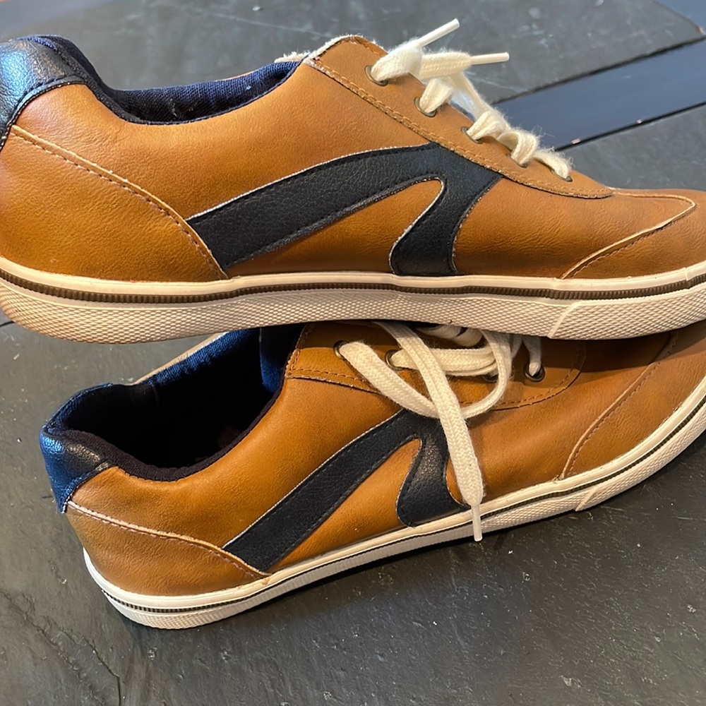 Cat and Jack Boys dress shoes